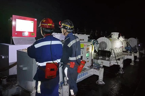 榆林分公司：严把现场管 筑牢清静堤.jpg